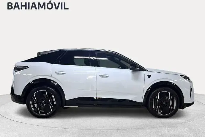 Usado Peugeot e-3008 GT 156 kW (213 CV) 2024 SUV
