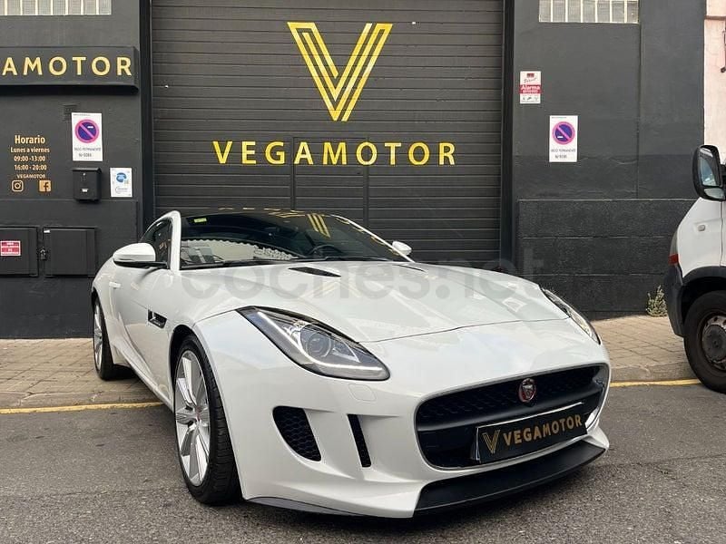 Usado Jaguar F-Type 380 CV (279 kW) 2016 Blanco Coupe