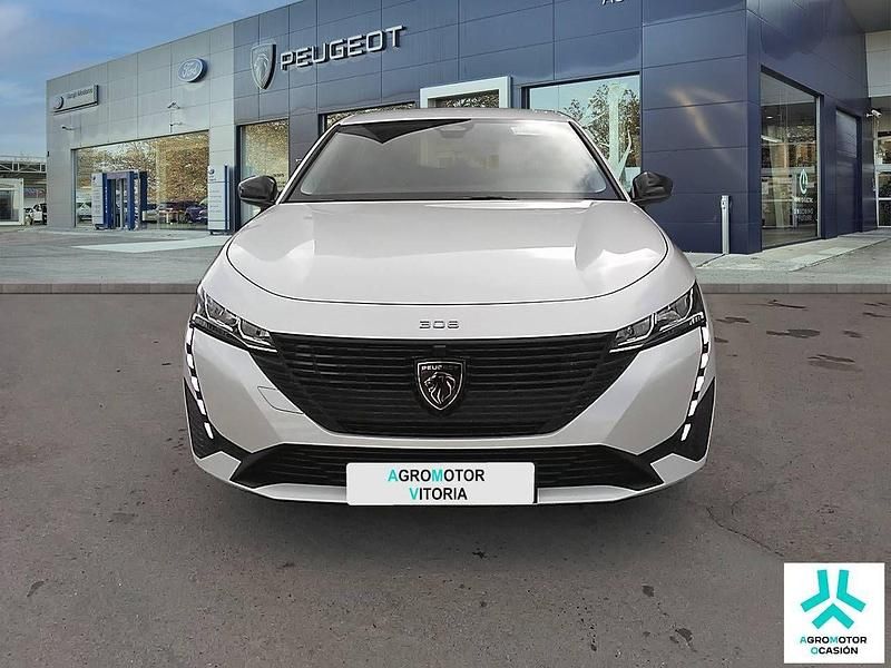 Usado Peugeot 308 Active 110 CV (80 kW) 2022 Blanco Berlina