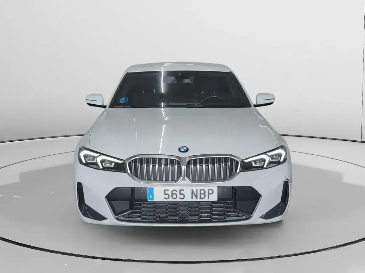 Usado BMW 318 150 CV (110 kW) 2025 Blanco Berlina