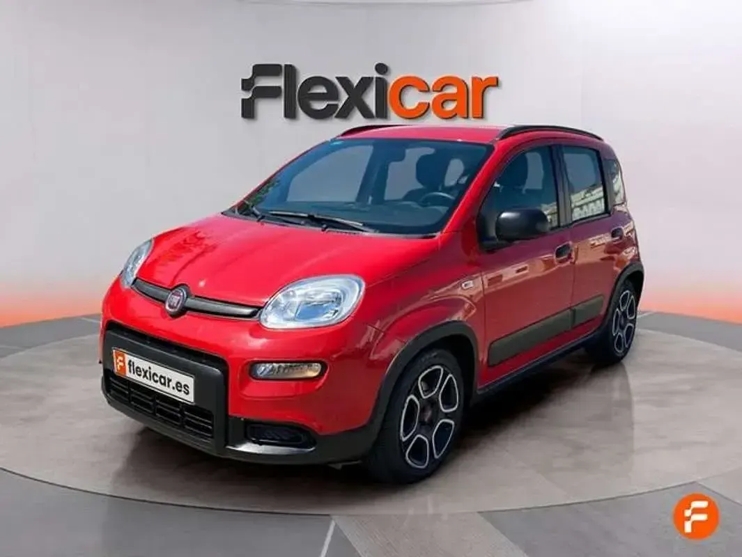 Usado Fiat Panda City Life 71 CV (52 kW) 2022 Rojo Utilitario