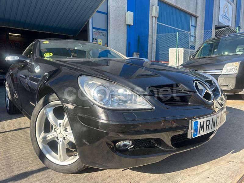 Negro Usado 2005 Mercedes SLK200 Descapotable | 10.990 € (Un poco caro) - Imagen 1/4