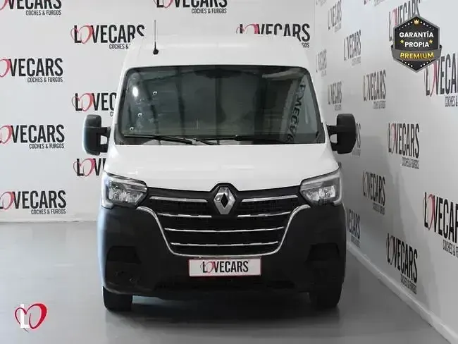 Usado Renault Master 136 CV (100 kW) 2024 Blanco Monovolumen