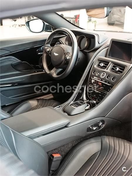 Usado Aston Martin DB11 639 CV (469 kW) 2019 Verde Coupe