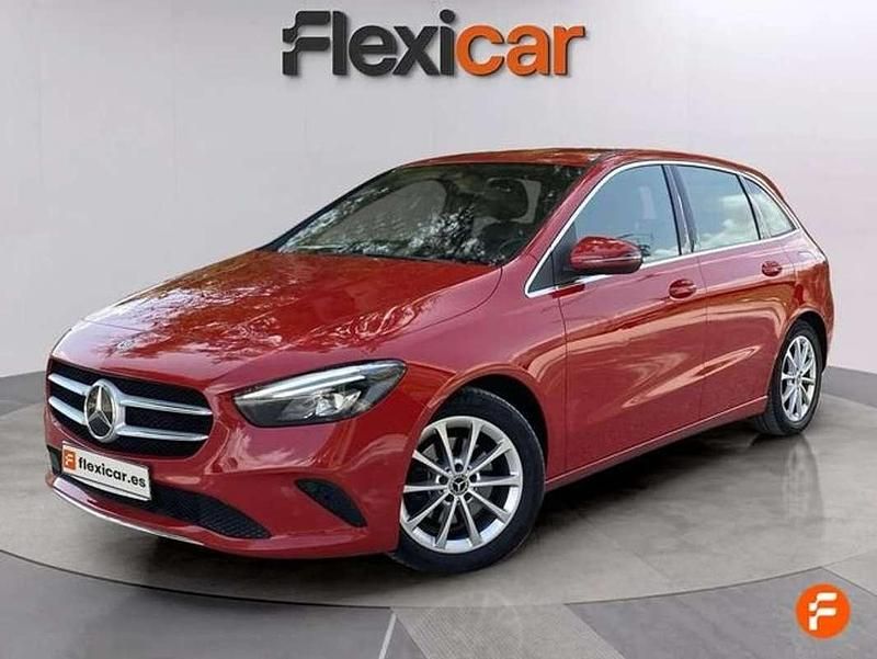 Usado Mercedes B200 151 CV (111 kW) 2019 Rojo Monovolumen