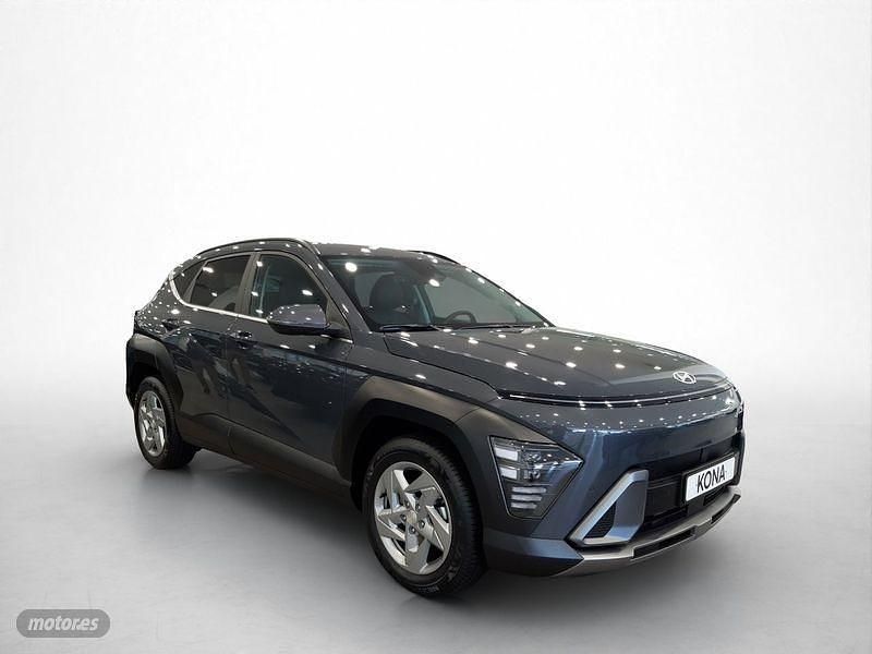 Usado Hyundai Kona 120 CV (88 kW) 2024 Gris SUV