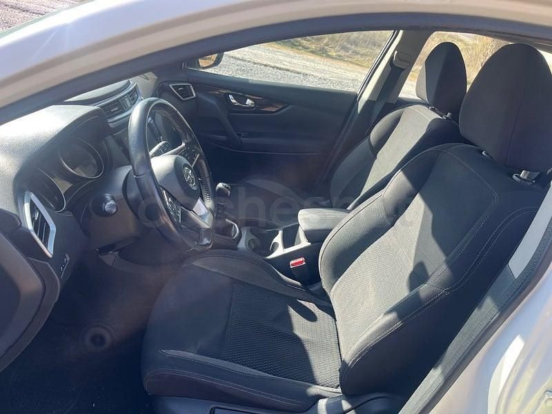 Usado Nissan Qashqai Acenta 115 CV (84 kW) 2021 Blanco SUV