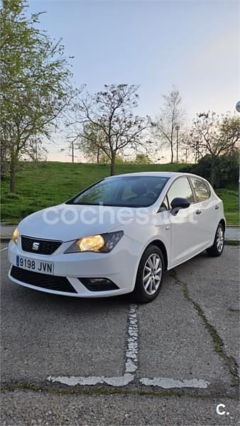 Usado Seat Ibiza Style 90 CV (66 kW) 2016 Blanco Berlina