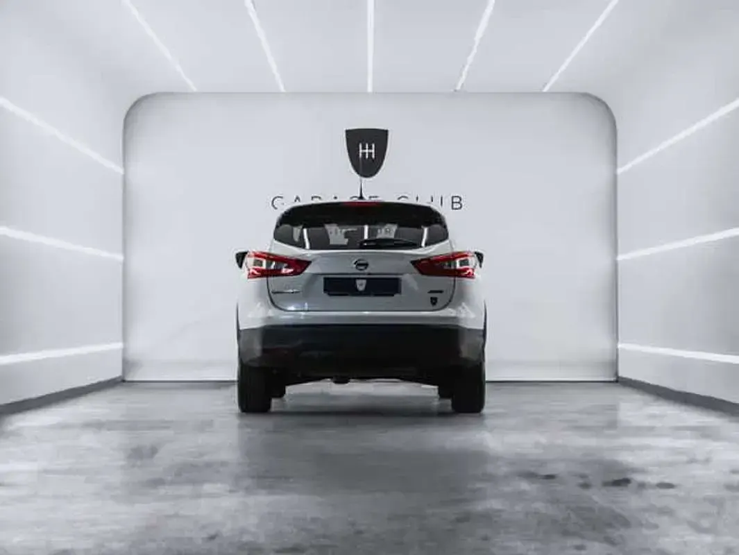 Usado Nissan Qashqai Acenta 110 CV (80 kW) 2015 Blanco SUV