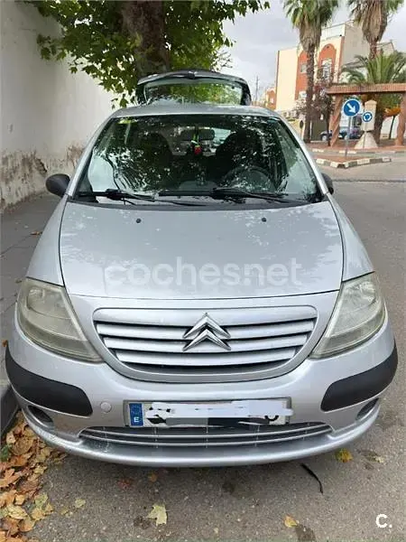Usado Citroën C3 Furio 61 CV (44 kW) 2005 Gris / plata Berlina