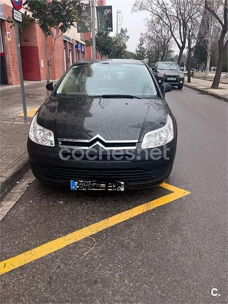 Usado Citroën C4 90 CV (66 kW) 2007 Negro Berlina
