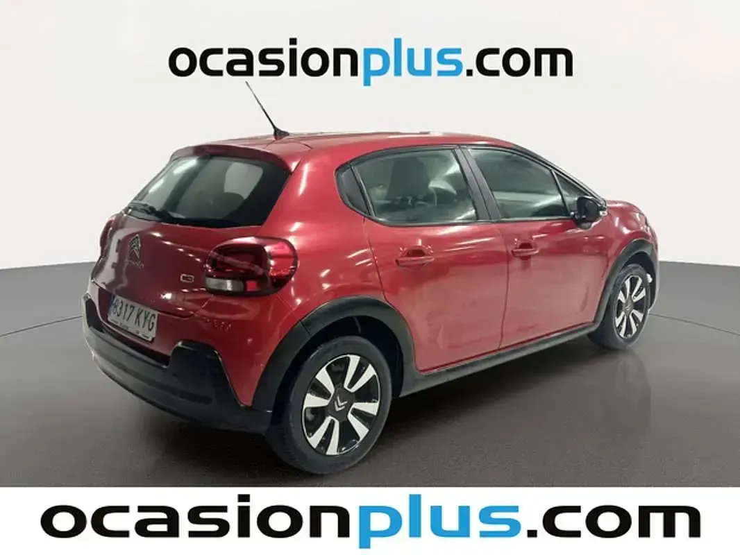 Usado Citroën C3 Feel 110 CV (80 kW) 2019 Rojo Utilitario