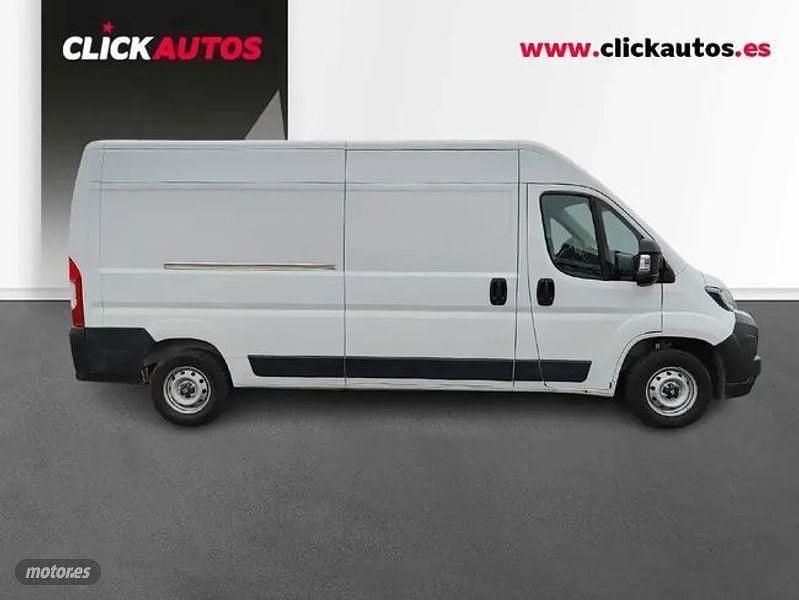 Usado Fiat Ducato 140 CV (102 kW) 2025 Blanco Van