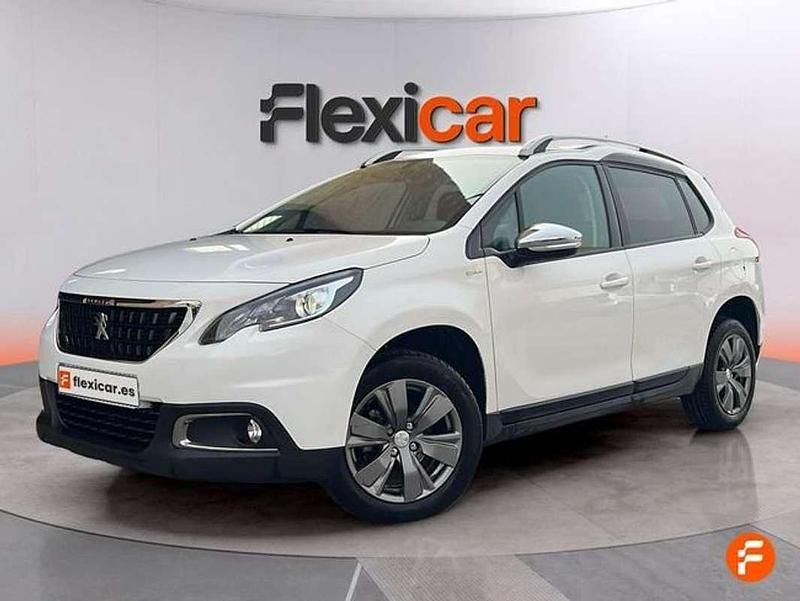 Usado Peugeot 2008 Allure 99 CV (72 kW) 2019 Blanco SUV