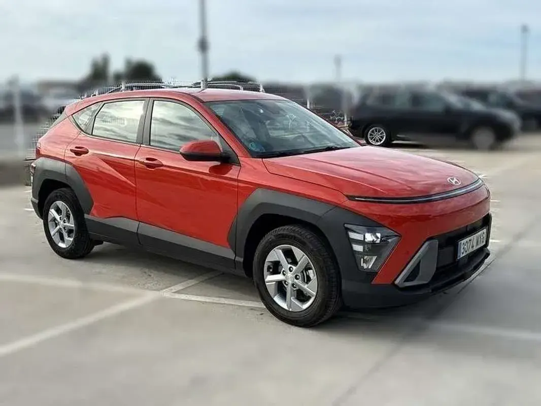 Usado Hyundai Kona 105 CV (77 kW) 2024 Naranja SUV