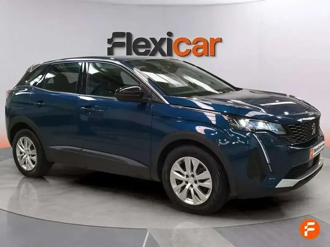 Usado Peugeot 3008 Active 131 CV (96 kW) 2022 Azul SUV