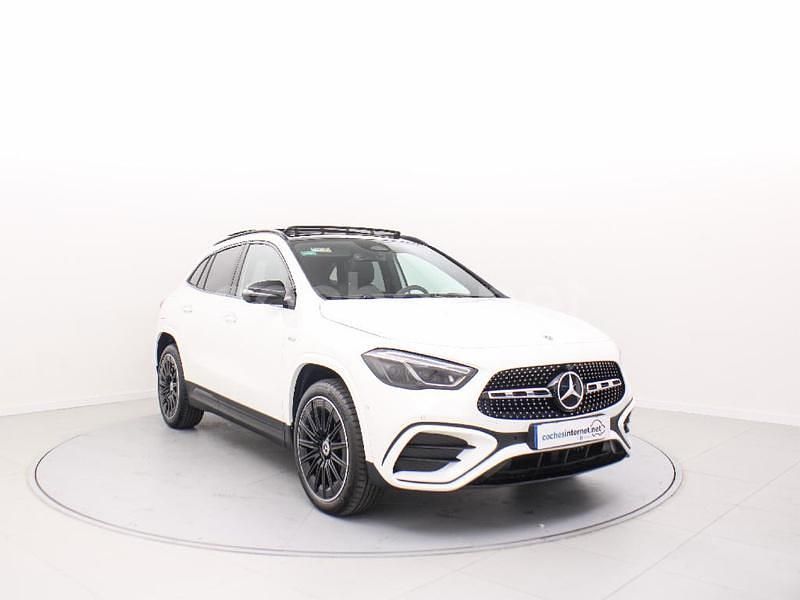 Blanco Nuevo 2025 Mercedes GLA250 SUV | 57.900 € - Imagen 1/4