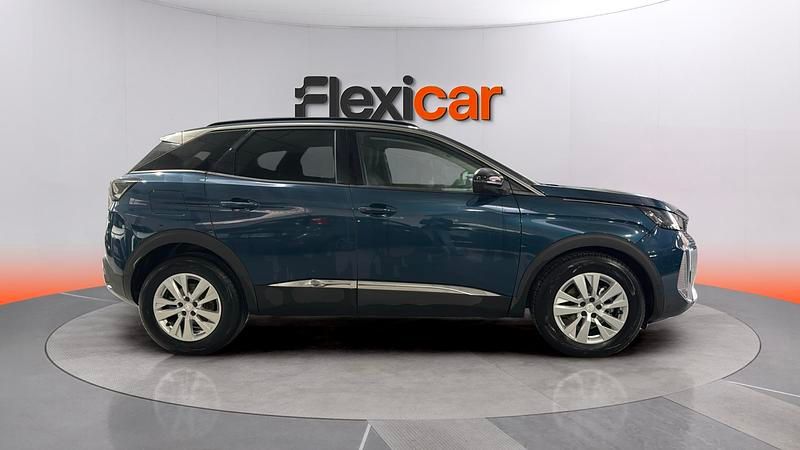 Usado Peugeot 3008 Style 131 CV (96 kW) 2021 Azul SUV