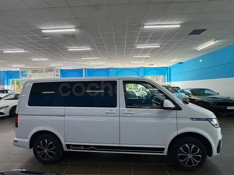 Usado VW Caravelle 150 CV (110 kW) 2021 Blanco Van