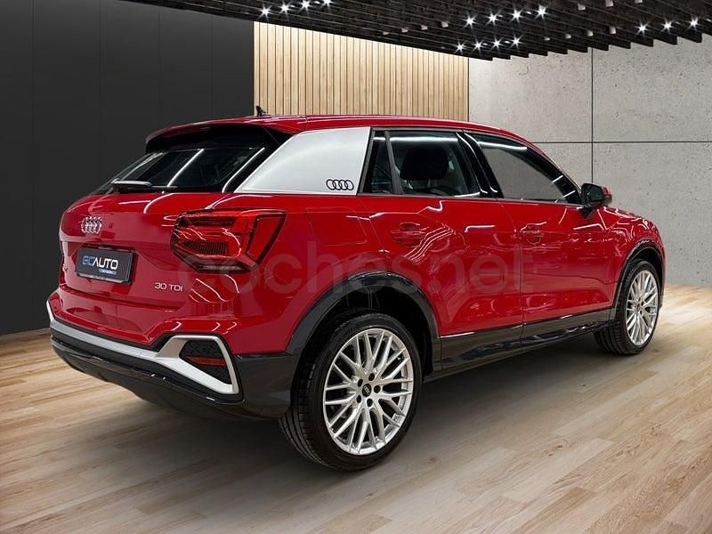 Usado Audi Q2 S-Line 116 HP (85 kW) 2022 Vermelho SUV