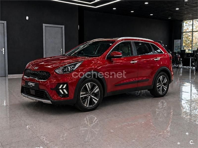 Usado Kia Niro 141 CV (103 kW) 2021 Rojo SUV