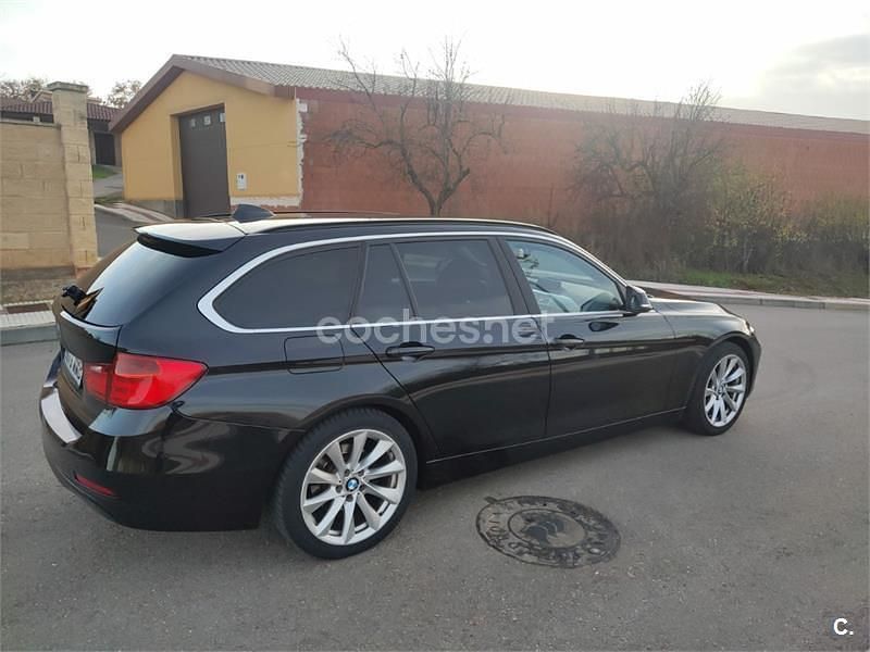 Usado BMW 316 116 CV (85 kW) 2015 Negro Familiar