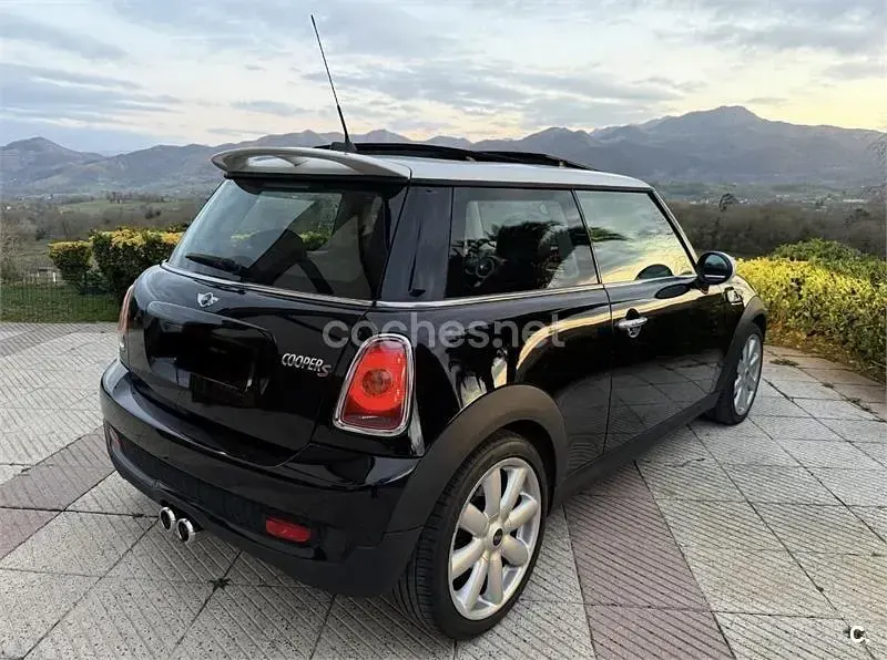 Usado Mini Cooper S Coupé 184 CV (135 kW) 2011 Negro Coupe