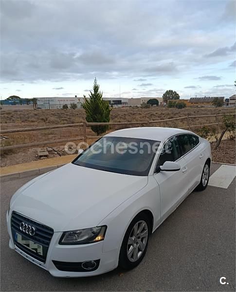 Blanco Usado 2010 Audi A5 Sportback Utilitario | 6900 € (Precio justo) - Imagen 1/4