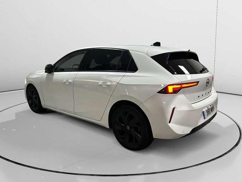 Usado Opel Astra GS Line 131 CV (96 kW) 2023 Blanco Utilitario