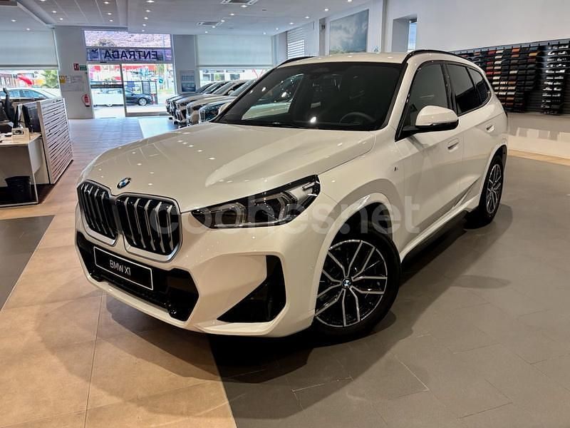 Blanco Nuevo 2025 BMW X1 SUV | 45.900 € (Caro) - Imagen 1/4