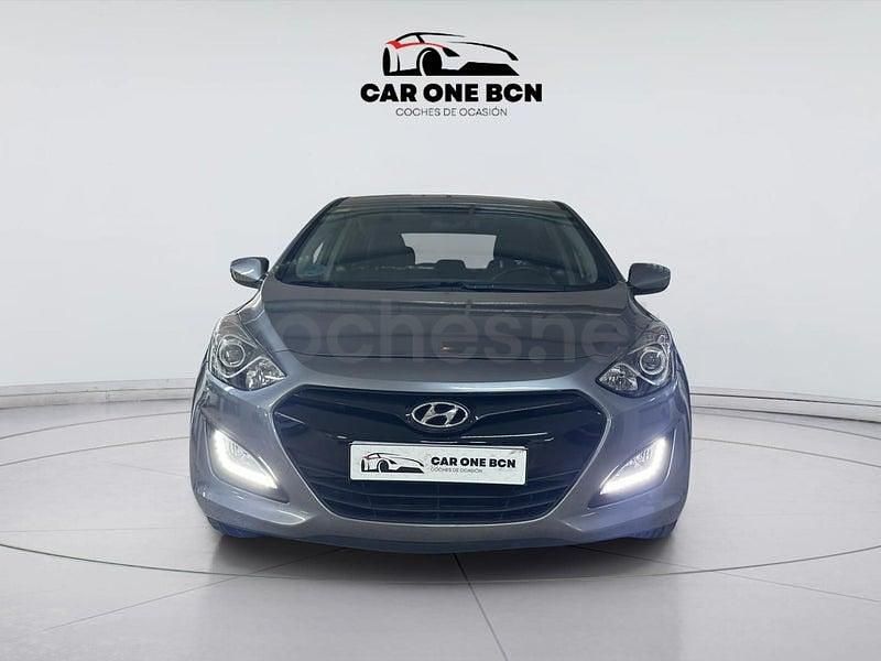 Gris / plata Usado 2013 Hyundai i30 Berlina | 8100 € (Precio justo) - Imagen 1/4