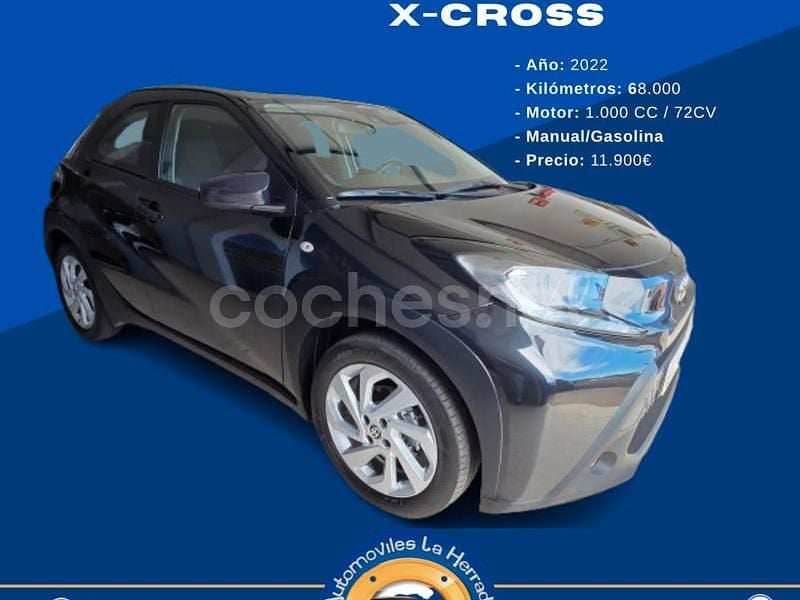 Negro Usado 2022 Toyota Aygo X Play SUV | 11.990 € (Buen precio) - Imagen 1/4