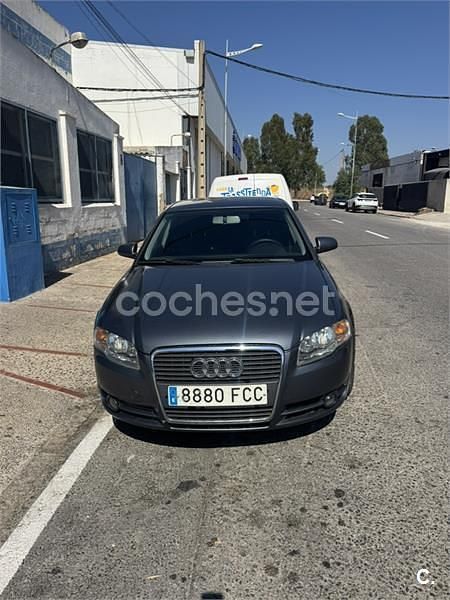 Gris / plata Usado 2006 Audi A4 Berlina | 5400 € (Buen precio) - Imagen 1/4