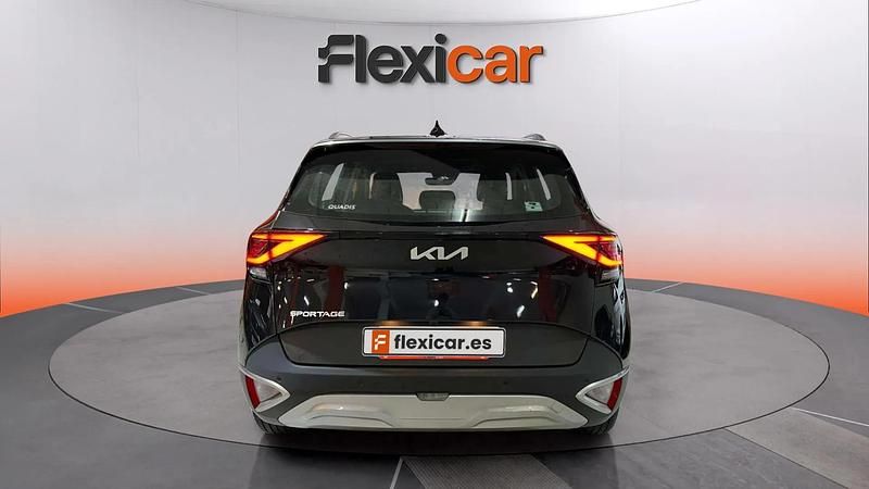 Usado Kia Sportage 150 CV (110 kW) 2022 Negro SUV