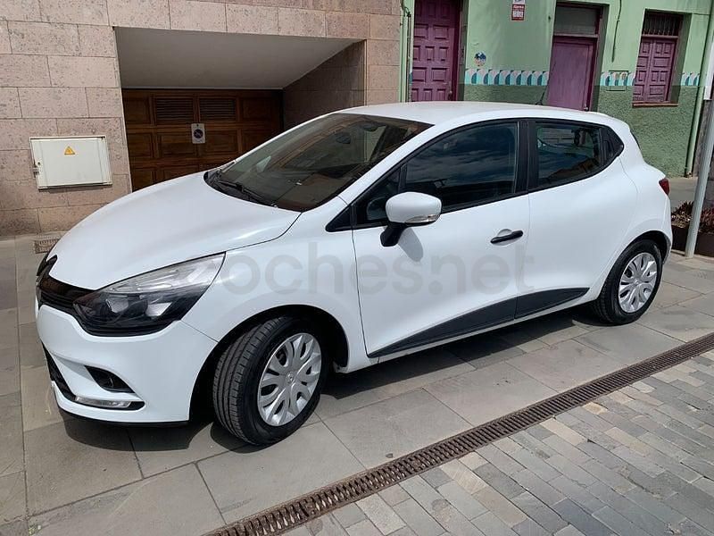 Usado Renault Clio IV Business 90 CV (66 kW) 2018 Blanco Berlina