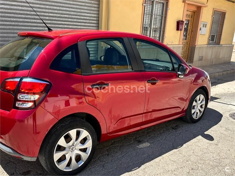 Usado Citroën C3 82 HP (60 kW) 2015 Vermelho Sedan