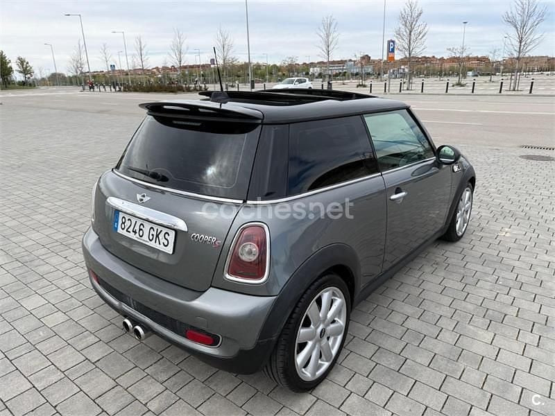 Usado Mini Cooper S 175 CV (128 kW) 2009 Gris / plata Utilitario