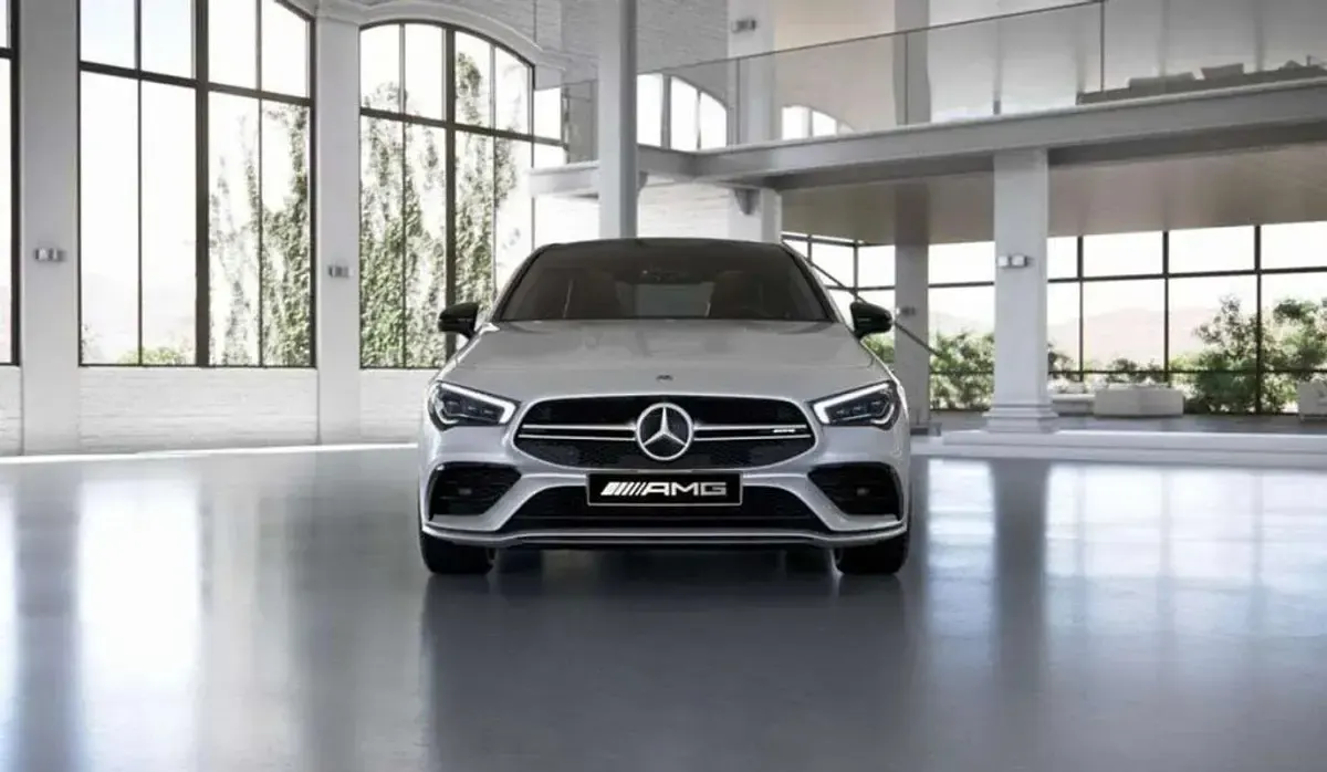 Usado Mercedes CLA35 AMG AMG 306 CV (225 kW) 2020 Gris claro Coupe