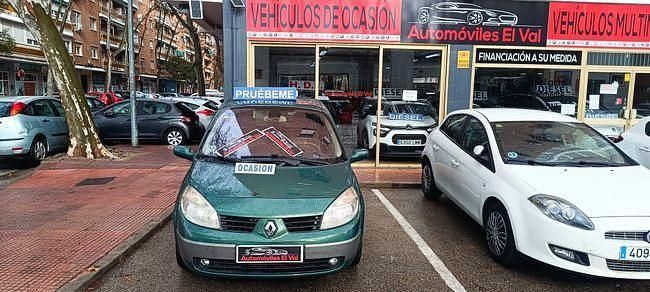 Usado Renault Scénic II Dynamique 115 CV (84 kW) 2004 Verde Monovolumen