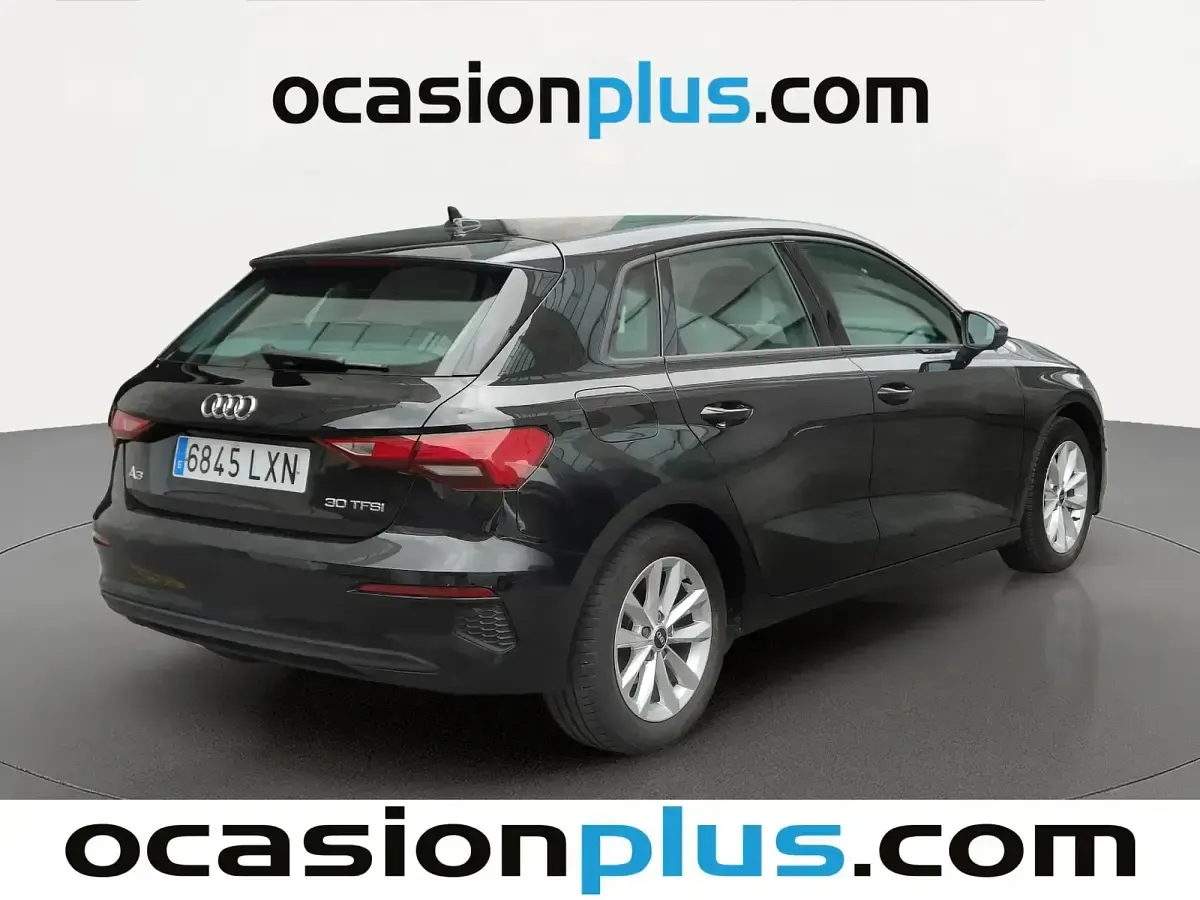 Usado Audi A3 e-tron 110 CV (80 kW) 2022 Negro Utilitario