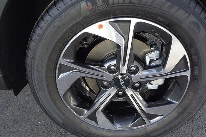 Usado Kia XCeed 120 CV (88 kW) 2025 SUV