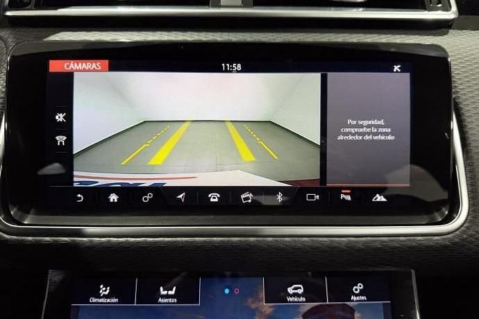 Usado Land Rover Range Rover Velar R-Dynamic 250 CV (183 kW) 2019 Rojo SUV