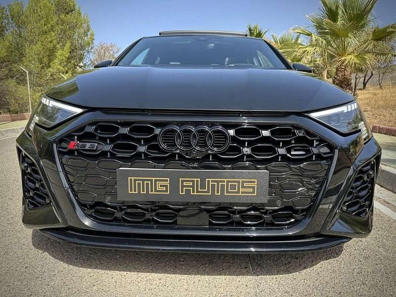 Negro Usado 2024 Audi RS3 Sportback Sport Utilitario | 64.999 € (Buen precio) - Imagen 1/4