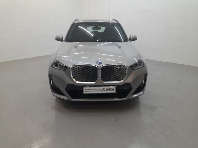 Käytetty BMW iX1 Comfort Edition 150 kW (204 HP) 2025 Katumaasturi