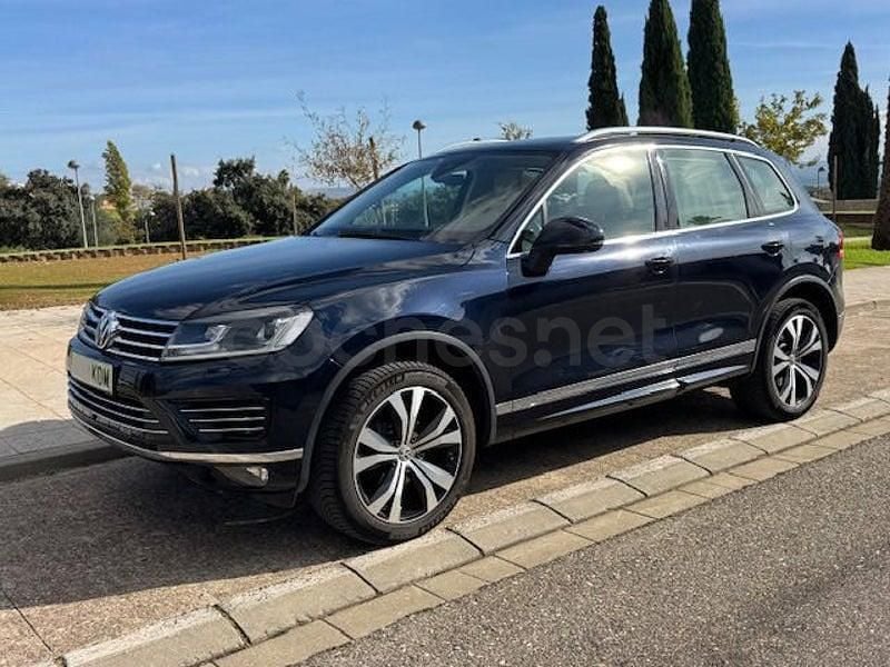 Azul Usado 2017 VW Touareg R-line SUV | 26.900 € (Buen precio) - Imagen 1/4