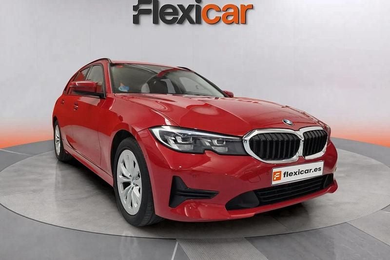 Rojo Usado 2021 BMW 318 Familiar | 20.890 € (Super precio) - Imagen 1/4