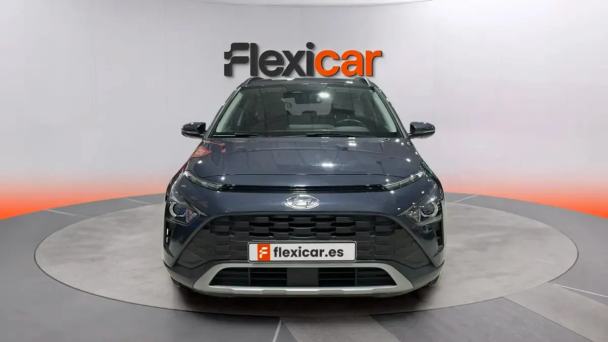 Usado Hyundai Bayon 84 CV (61 kW) 2023 Gris SUV