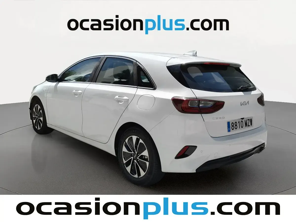 Usado Kia Ceed 100 CV (73 kW) 2025 Blanco Utilitario