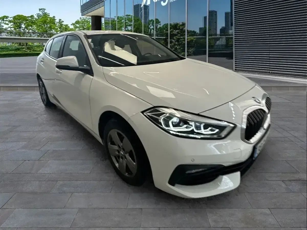 Usado BMW 116 Performance 116 CV (85 kW) 2023 Blanco Utilitario