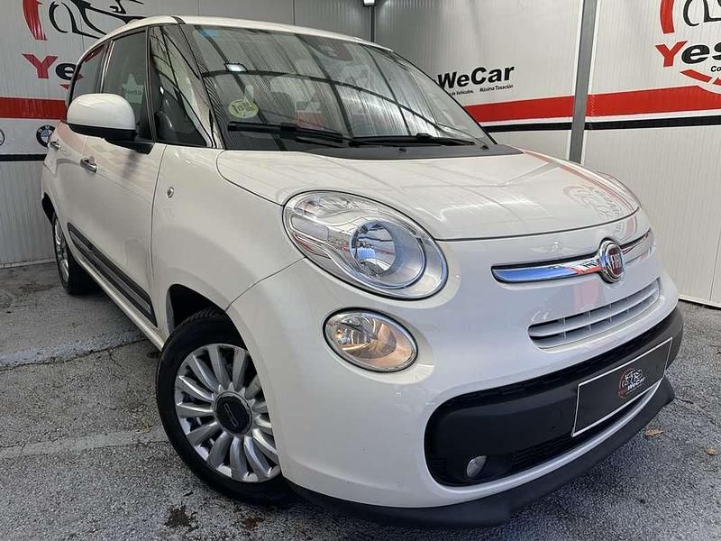 Blanco Usado 2015 Fiat 500L Living Monovolumen | 7990 € (Buen precio) - Imagen 1/4